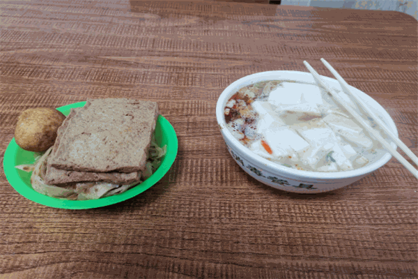 南關張記豆腐湯