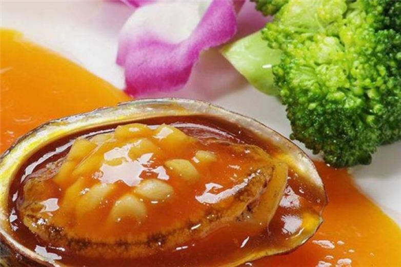 鮑尚品魚翅撈飯