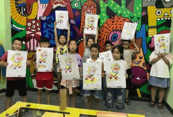 繪智少兒美術學習中心