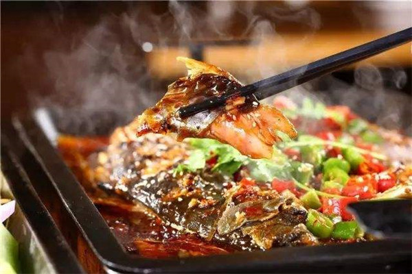 居上爐魚時尚主題餐廳